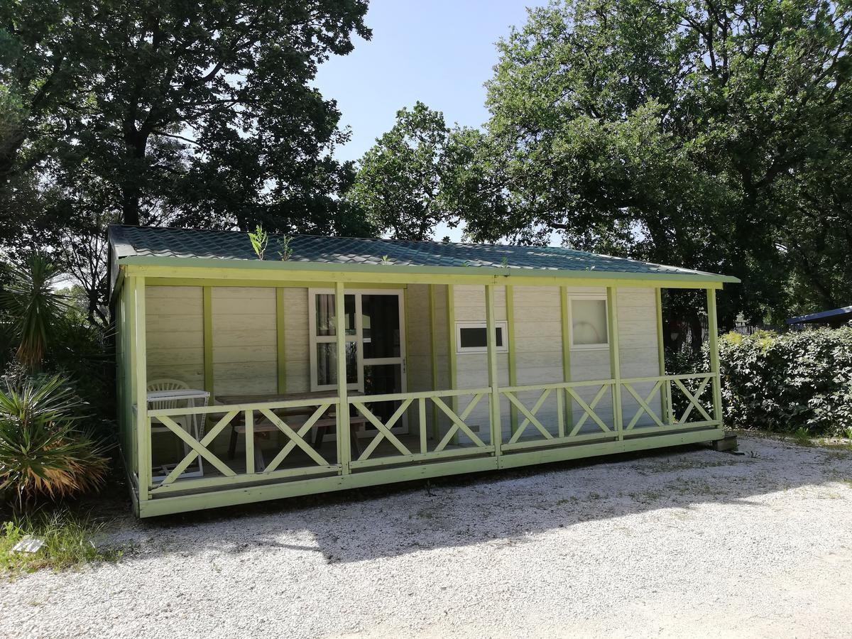 Camping Orly D'Azur Hotel Сикс-Фор-ле-Плаж Екстериор снимка