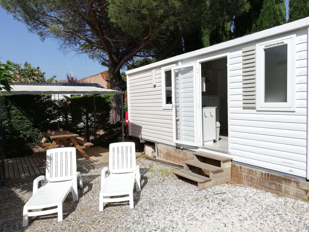 Camping Orly D'Azur Hotel Сикс-Фор-ле-Плаж Стая снимка