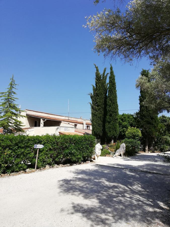 Camping Orly D'Azur Hotel Сикс-Фор-ле-Плаж Екстериор снимка